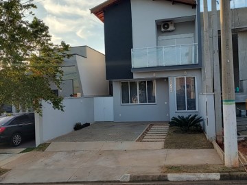 Sobrado em Condomnio - Venda - Centro - Tatui - SP